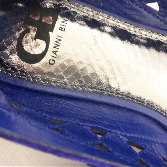 Gianini Bini blue laser cut jeweled flats - Picture 10 of 11